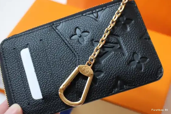 First bag VERSO RECTO VUITTON CARD HOLDER LOUIS 0523